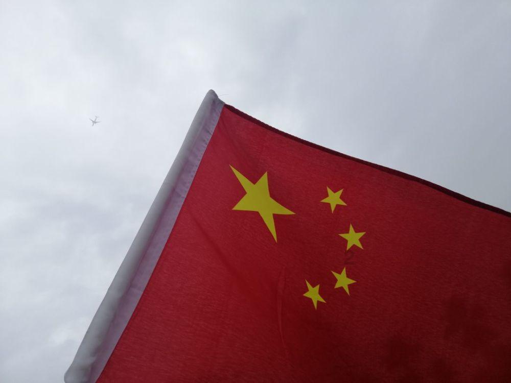 孟溪原本正在做物子,无意抬眸时,秦野在线阅读