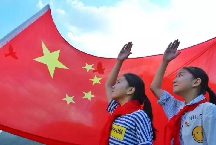 面尘大的环境是不是不适合养鱼？游戏画面